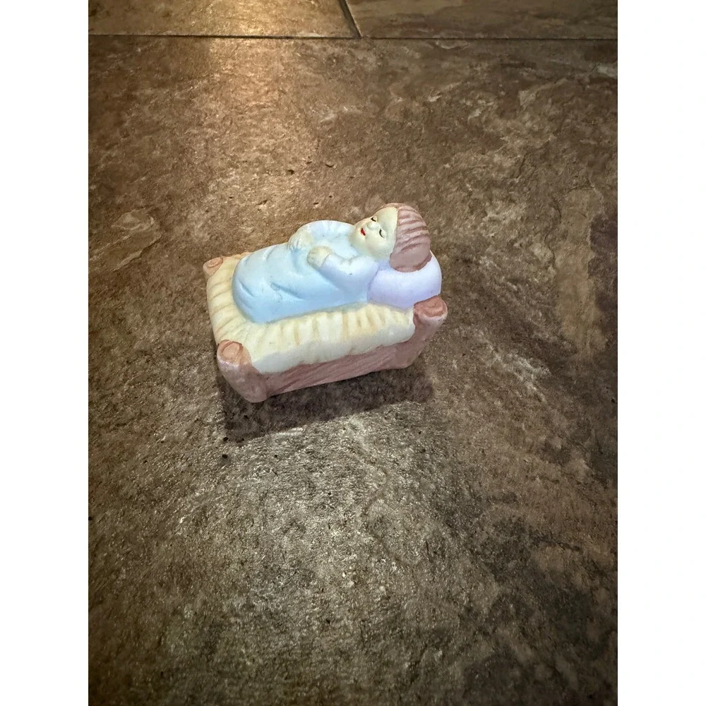 Vintage Ceramic Baby Jesus Nativity Figurine Sleeping Infant in Cradle Pastel